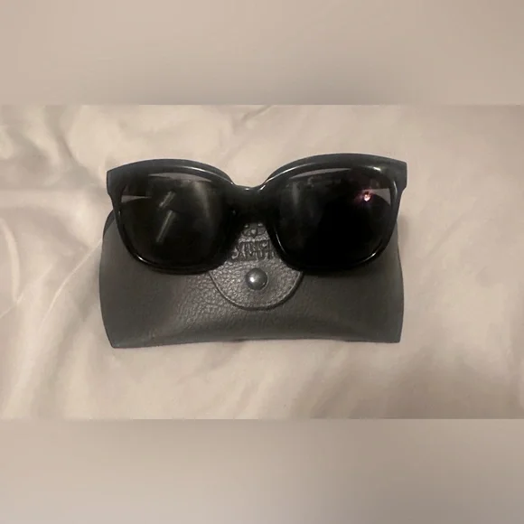 Vince Camuto | Accessories | Vince Camuto Black Sunglasses 